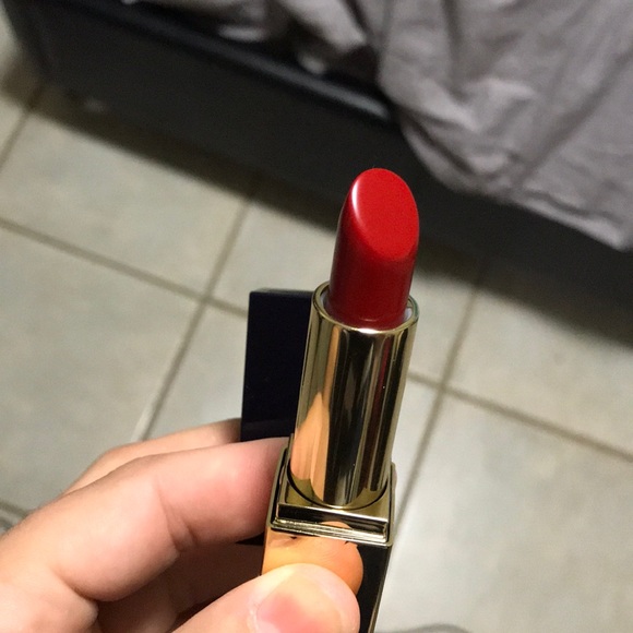 Brand new Estee Lauder Red Lipstick - Picture 4 of 7